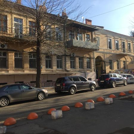 דירות אודסה Cozy Studio Near Greek Square מראה חיצוני תמונה