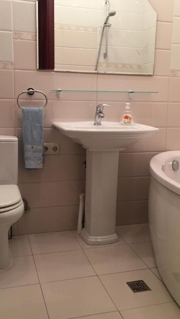 דירות אודסה Cozy Studio Near Greek Square מראה חיצוני תמונה