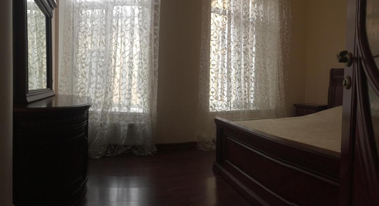 דירות אודסה Cozy Studio Near Greek Square מראה חיצוני תמונה