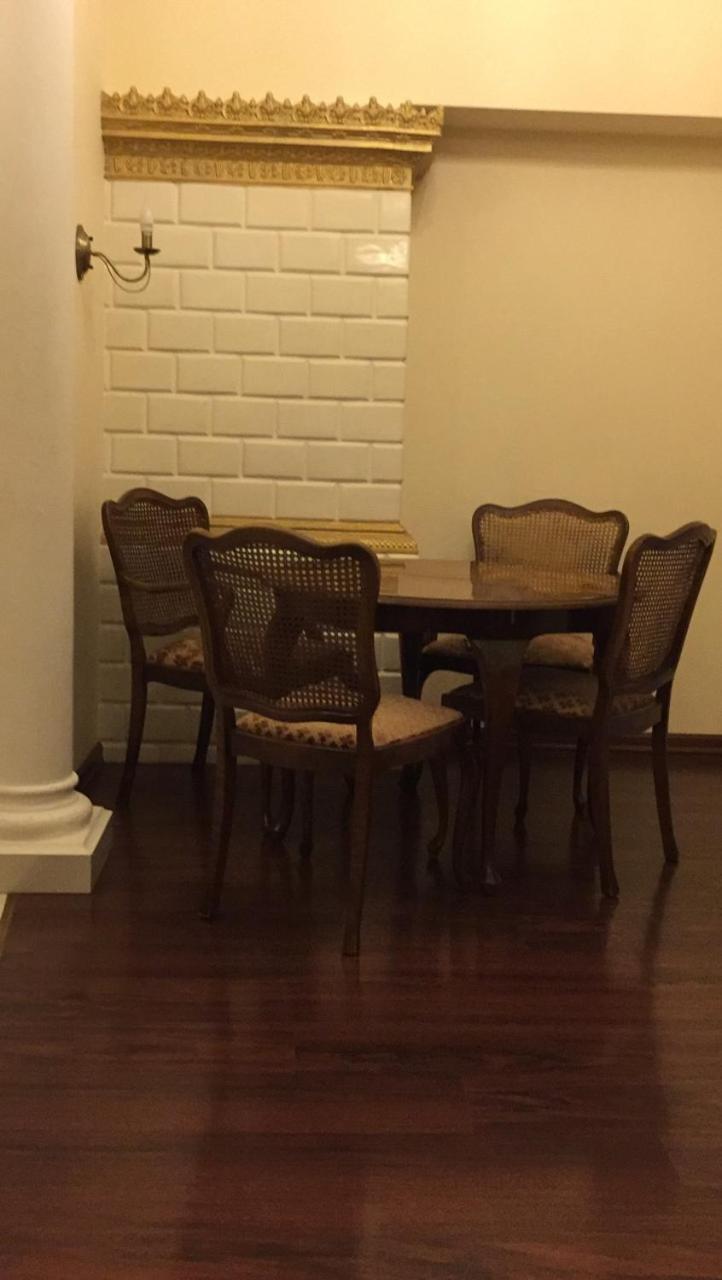 דירות אודסה Cozy Studio Near Greek Square מראה חיצוני תמונה
