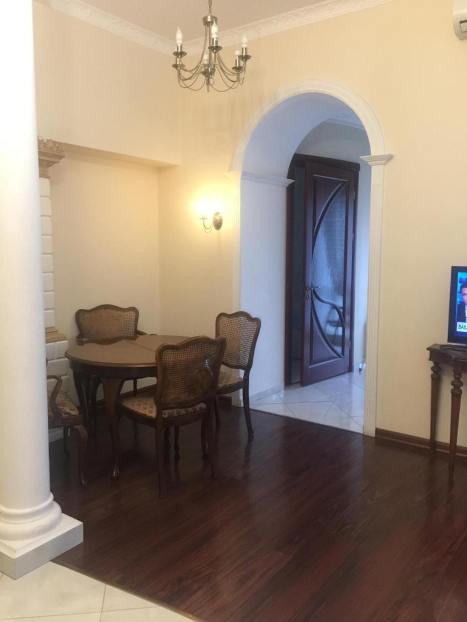 דירות אודסה Cozy Studio Near Greek Square מראה חיצוני תמונה